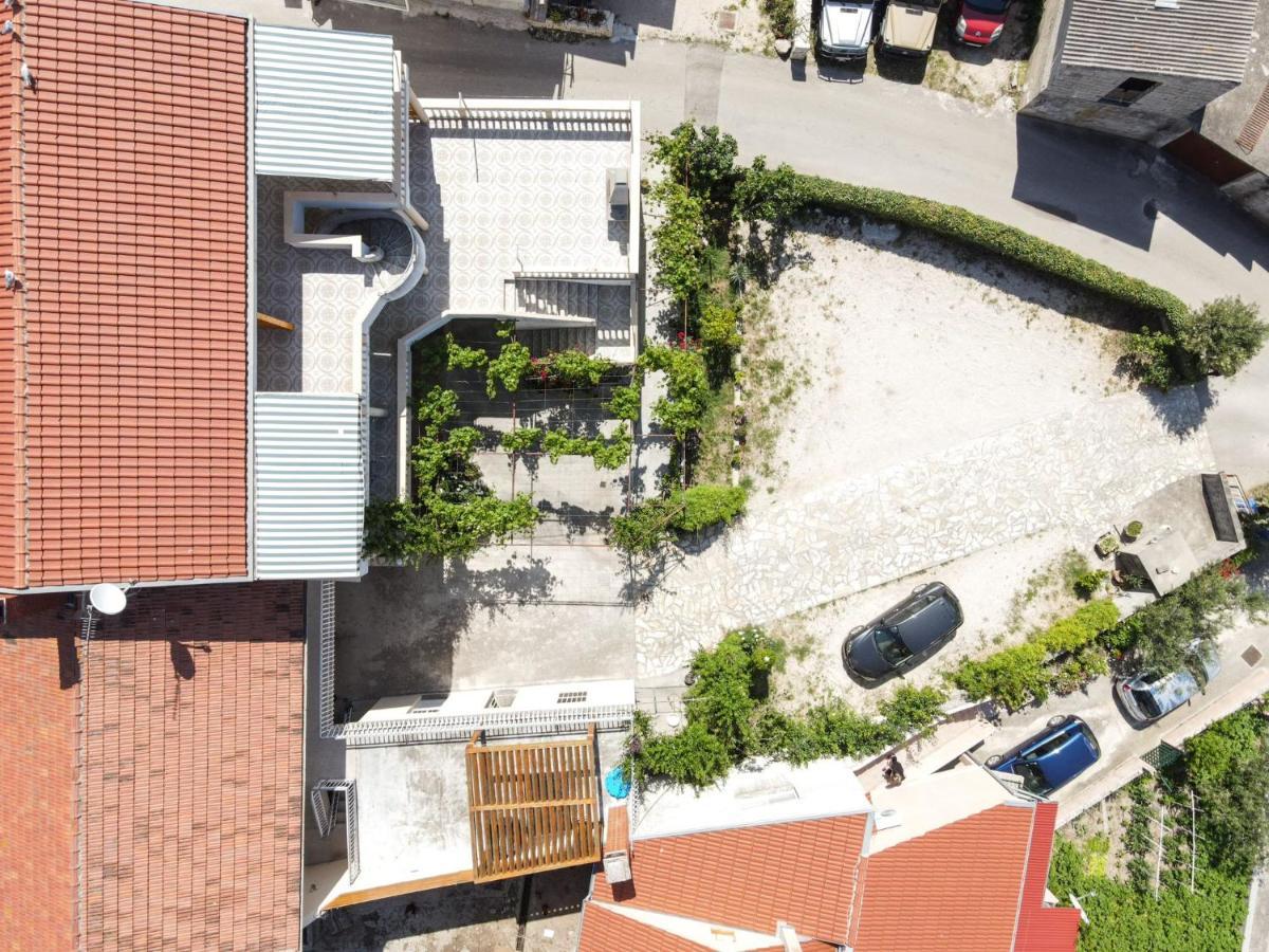 Rasin Apartments Pakoštane Eksteriør billede